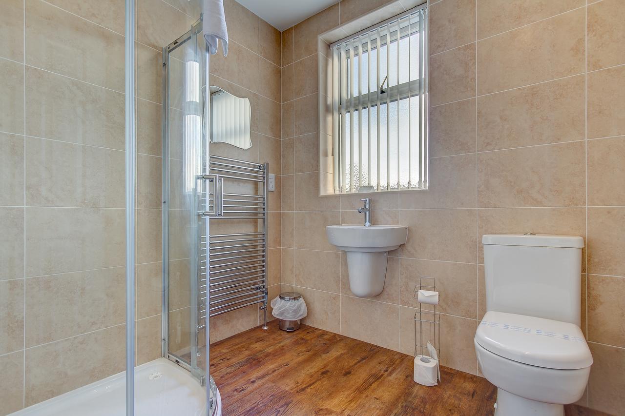 New Boston Guest Accommodation Fleetwood Extérieur photo