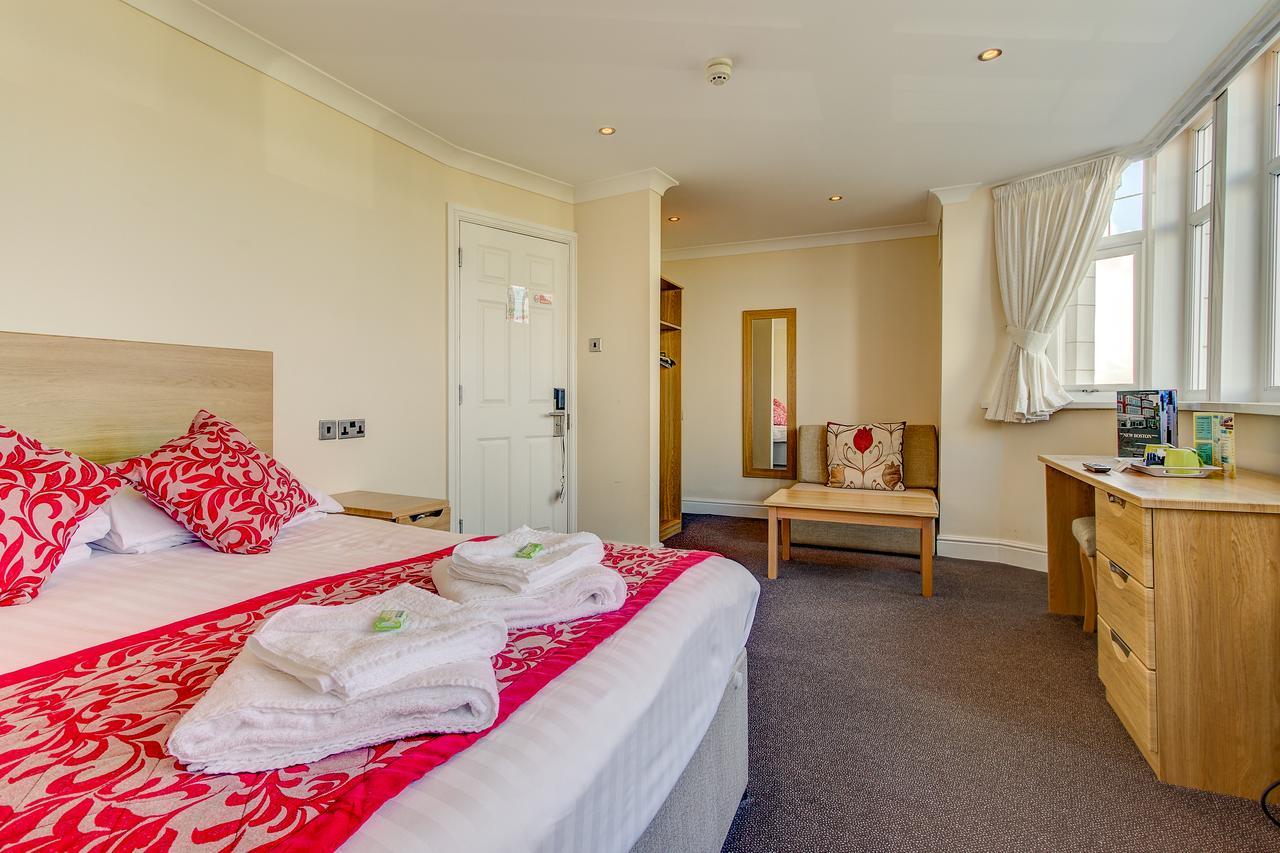 New Boston Guest Accommodation Fleetwood Extérieur photo