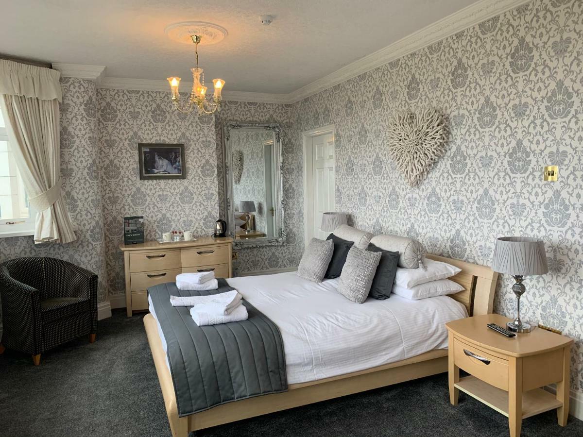 New Boston Guest Accommodation Fleetwood Extérieur photo